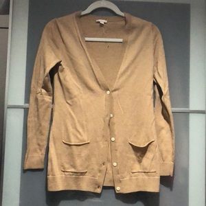 Gap Tan Design & Crafted 
NEW